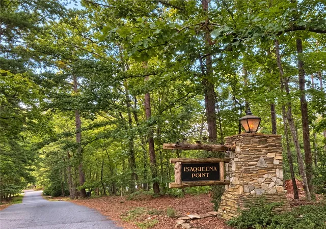 Photo 1 of Land for sale at 0 Craig Ln, Salem, SC 29676 | MLS# 20307094 | Listing updated on 2026-10-11