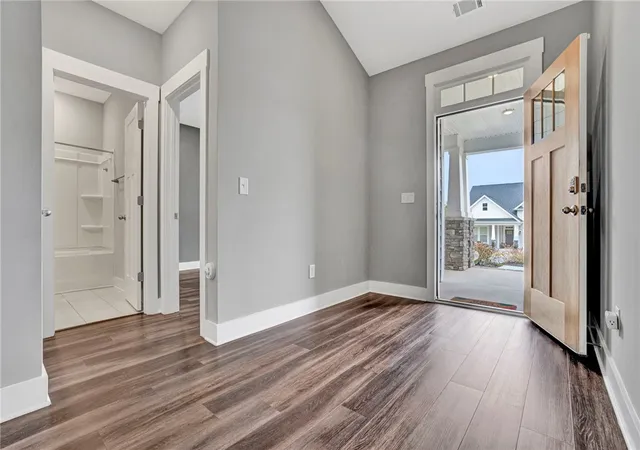 Photo 3 of Single family home for sale at 210 Founders Blvd, Central, SC 29630 | MLS# 20307192 | Listing updated on 2026-10-20