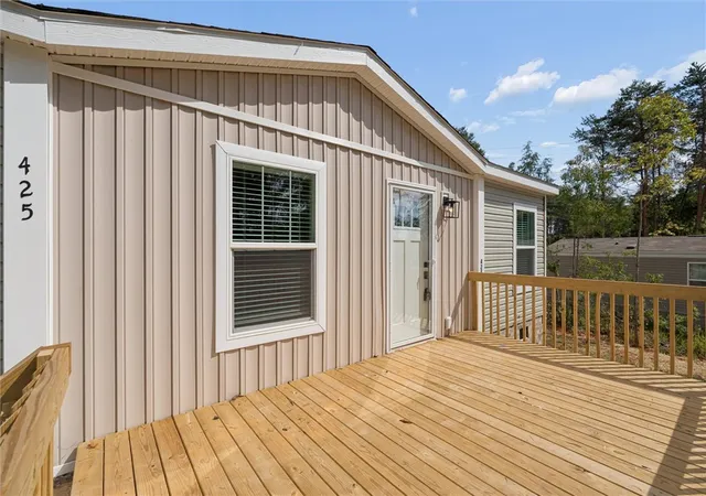Photo 3 of Manufactured home for sale at 425 Stewart Rd, Six Mile, SC 29682 | MLS# 20307227 | Listing updated on 2026-10-26