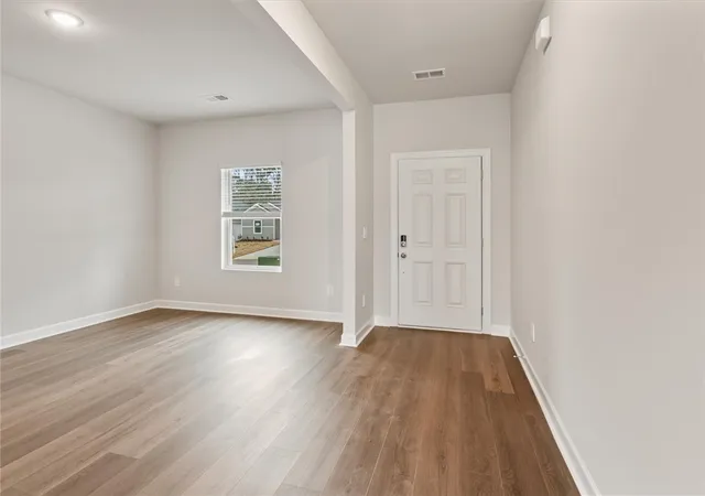 Photo 3 of Single family home for sale at 321 Upwey Pl, Greer, SC 29651 | MLS# 20306524 | Listing updated on 2026-10-13