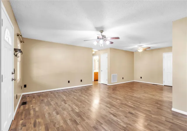 Photo 3 of Single family home for sale at 215 Lakewood Dr, Pickens, SC 29671 | MLS# 20307292 | Listing updated on 2026-10-26