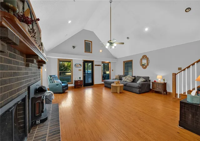 Photo 4 of Single family home for sale at 4203 Callison Hwy, Greenwood, SC 29646 | MLS# 20307130 | Listing updated on 2026-10-14