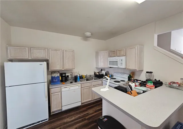 Photo 4 of Townhouse for sale at 128 University Village Dr #D, Central, SC 29630 | MLS# 20307121 | Listing updated on 2026-10-14
