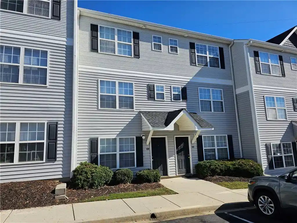 Listing Photo 1 - Condo for sale in 236 Campus Dr located at 236 Campus Dr, Central, SC 29630 - Unit 236 Campus Dr