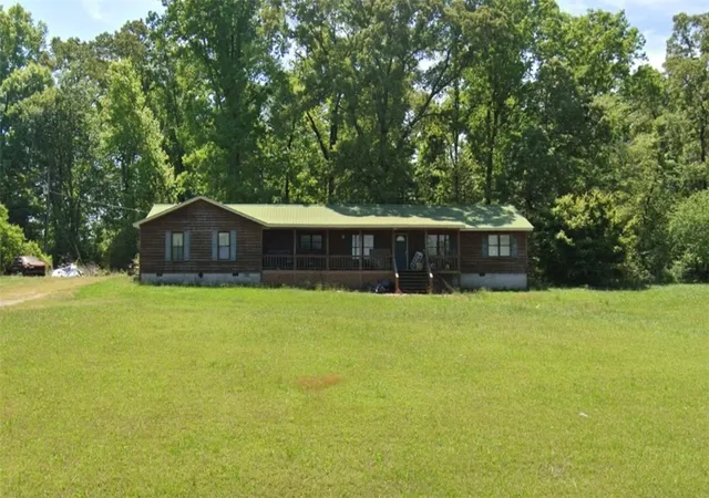 Single family home for sale at 1810 Liberty Church Rd, Dewy Rose, GA 30634 | MLS# 20307275
