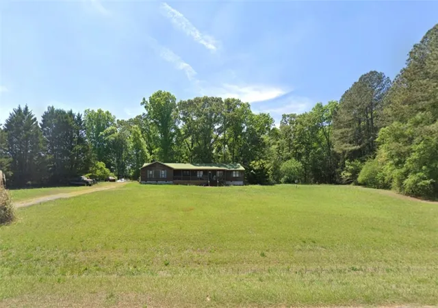 Photo 2 of Single family home for sale at 1810 Liberty Church Rd, Dewy Rose, GA 30634 | MLS# 20307275 | Listing updated on 2026-10-14