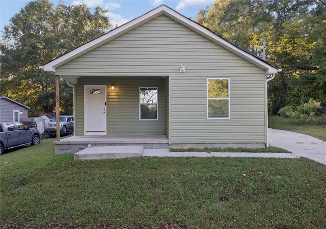 Photo 1 of Single family home for sale at 25 Jehue St, Williamston, SC 29697 | MLS# 20307256 | Listing updated on 2026-10-15