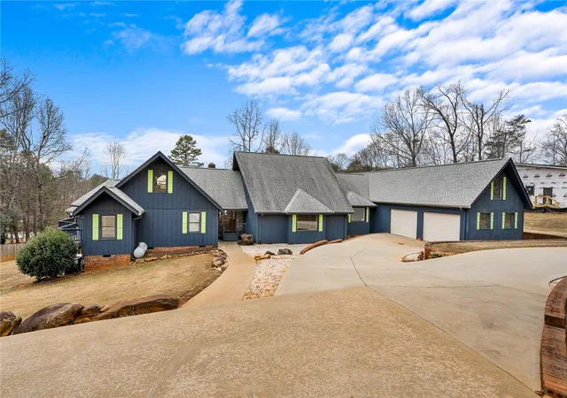 Photo 1 of Single family home for sale at 4805 Great Oaks Dr, Anderson, SC 29625 | MLS# 20308389 | Listing updated on 2026-10-16