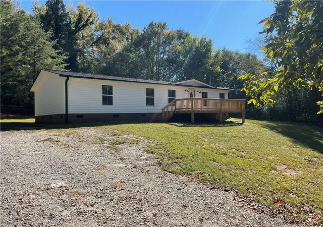 Photo 1 of Manufactured home for sale at 2048 Bolt Dr, Anderson, SC 29621 | MLS# 20308371 | Listing updated on 2026-10-20