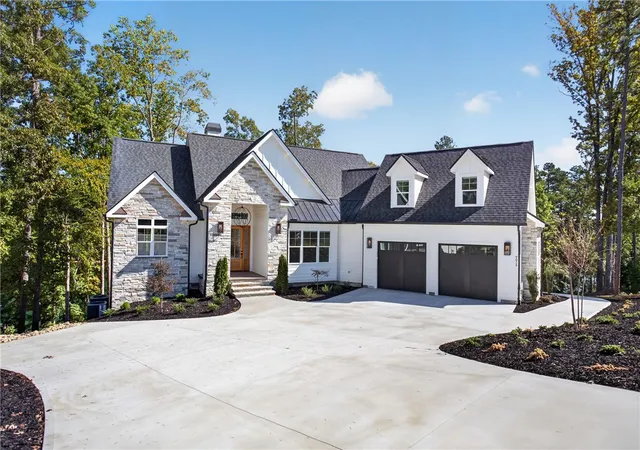 Photo 1 of Single family home for sale at 771 Sunset Cvs Dr, West Union, SC 29696 | MLS# 20307152 | Listing updated on 2026-10-28