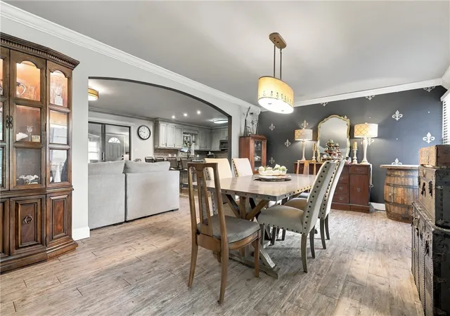 Photo 3 of Single family home for sale at 205 Belmont Dr, Fountain Inn, SC 29644 | MLS# 20306807 | Listing updated on 2026-10-25