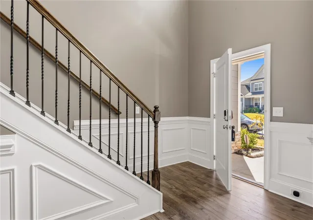 Photo 3 of Single family home for sale at 341 Carriage Hl Dr, Easley, SC 29642 | MLS# 20308403 | Listing updated on 2026-10-25