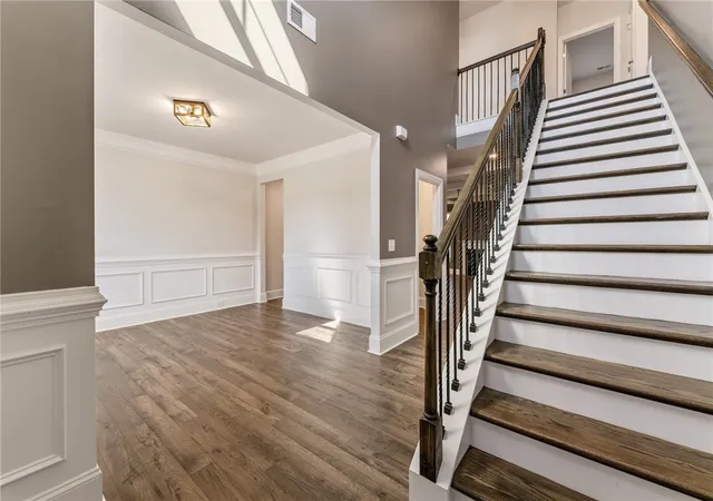 Photo 4 of Single family home for sale at 341 Carriage Hl Dr, Easley, SC 29642 | MLS# 20308403 | Listing updated on 2026-10-25
