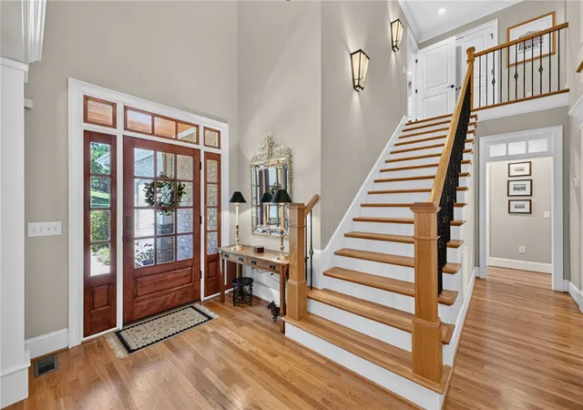 Photo 3 of Single family home for sale at 101 Breton Dr, Greer, SC 29650 | MLS# 20308423 | Listing updated on 2026-10-16