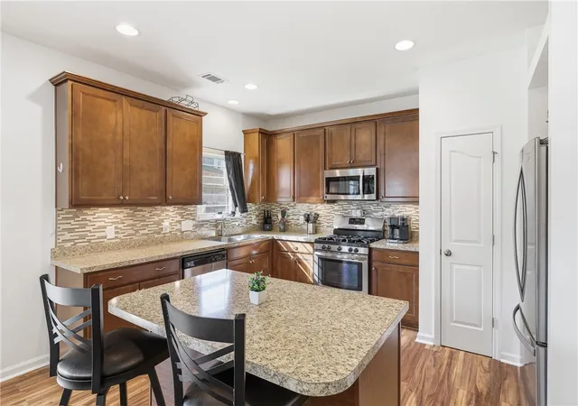 Photo 3 of Single family home for sale at 347 Riverdale Rd, Simpsonville, SC 29680 | MLS# 20308448 | Listing updated on 2026-10-25