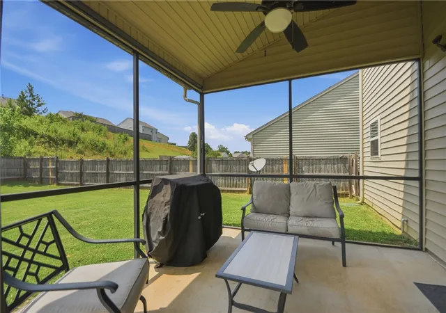 Photo 4 of Single family home for sale at 347 Riverdale Rd, Simpsonville, SC 29680 | MLS# 20308448 | Listing updated on 2026-10-25