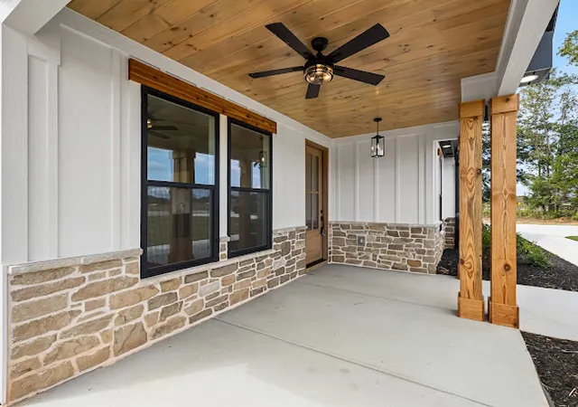 Photo 3 of Single family home for sale at 3802 Flt Rock Rd, Iva, SC 29655 | MLS# 20308431 | Listing updated on 2026-10-19