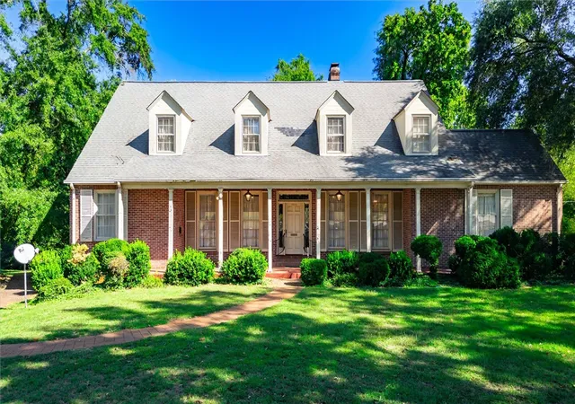 Photo 1 of Single family home for sale at 1806 Lindale Rd, Anderson, SC 29621 | MLS# 20308467 | Listing updated on 2026-10-25