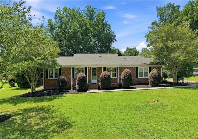 Photo 1 of Single family home for sale at 109 Griffin Cir, Liberty, SC 29657 | MLS# 20308468 | Listing updated on 2026-10-19