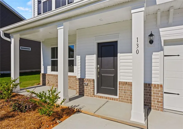 Photo 3 of Single family home for sale at 130 Anderson Oaks Ln #86, Easley, SC 29642 | MLS# 20308523 | Listing updated on 2026-10-20