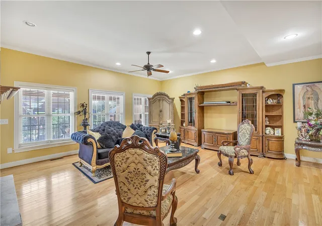 Photo 4 of Single family home for sale at 116 Cayman Way, Anderson, SC 29621 | MLS# 20308472 | Listing updated on 2026-10-20