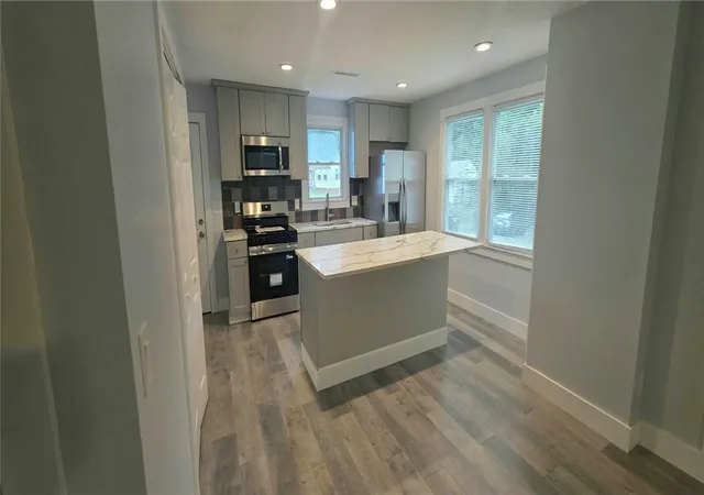 Photo 3 of Single family home for sale at 110 Rexton Dr, Anderson, SC 29621 | MLS# 20307306 | Listing updated on 2026-10-22