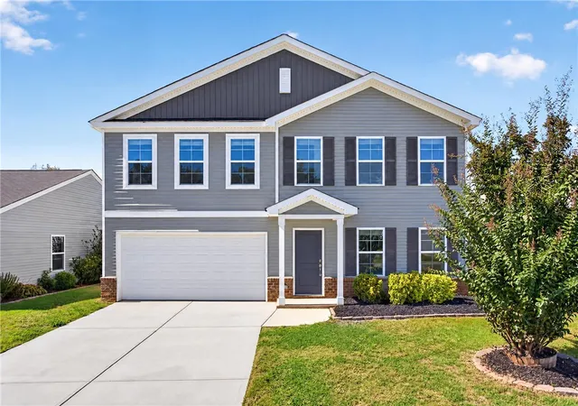 Photo 1 of Single family home for sale at 114 Traditions Blvd, Anderson, SC 29625 | MLS# 20308502 | Listing updated on 2026-10-21