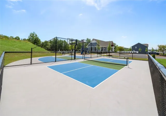 Photo 4 of Single family home for sale at 338 Addalynn Ln, Anderson, SC 29621 | MLS# 20308551 | Listing updated on 2026-10-21