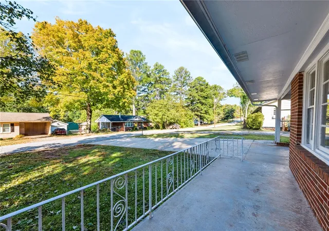 Photo 3 of Single family home for sale at 215 Cedar Cir, Easley, SC 29642 | MLS# 20308434 | Listing updated on 2026-10-25