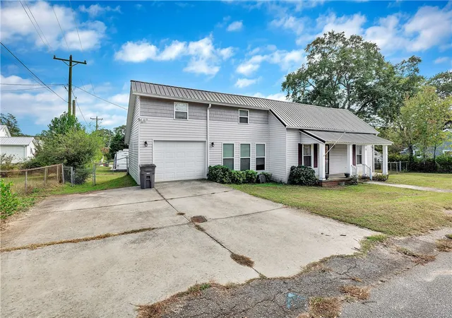 Photo 2 of Single family home for sale at 9 Jackson St, Liberty, SC 29657 | MLS# 20308546 | Listing updated on 2026-10-21