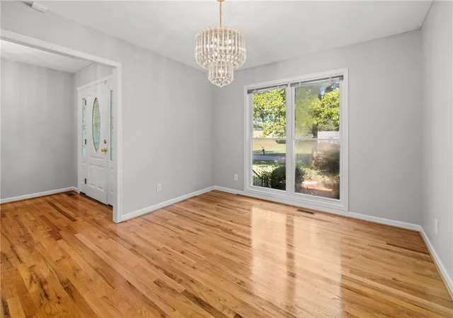 Photo 4 of Single family home for sale at 586 N Main St, Six Mile, SC 29682 | MLS# 20306995 | Listing updated on 2026-10-21