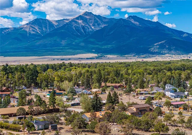 Photo 2 of Single family home for sale at 216 Crossman Ave, Buena Vista, CO 81211 | MLS# 2371793 | Listing updated on 2026-09-05