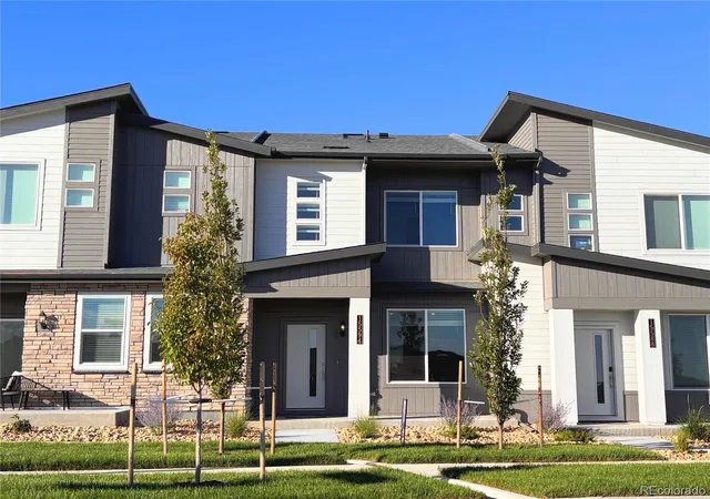 Photo 2 of Townhouse for sale at 15594 Gilpin Ave, Parker, CO 80134 | MLS# 4855524 | Listing updated on 2026-09-29