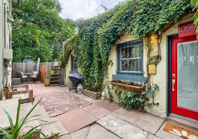 Photo 2 of Condo for sale at 1059 N Emerson St #C, Denver, CO 80218 | MLS# 7421012 | Listing updated on 2026-09-08