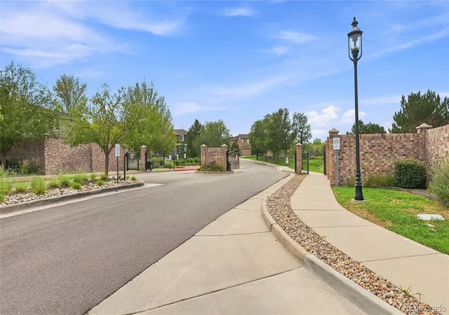 Photo 27 of Townhouse for sale at 11873 E Maplewood Ave, Englewood, CO 80111 | MLS# 7190257 | Listing updated on 2026-09-05