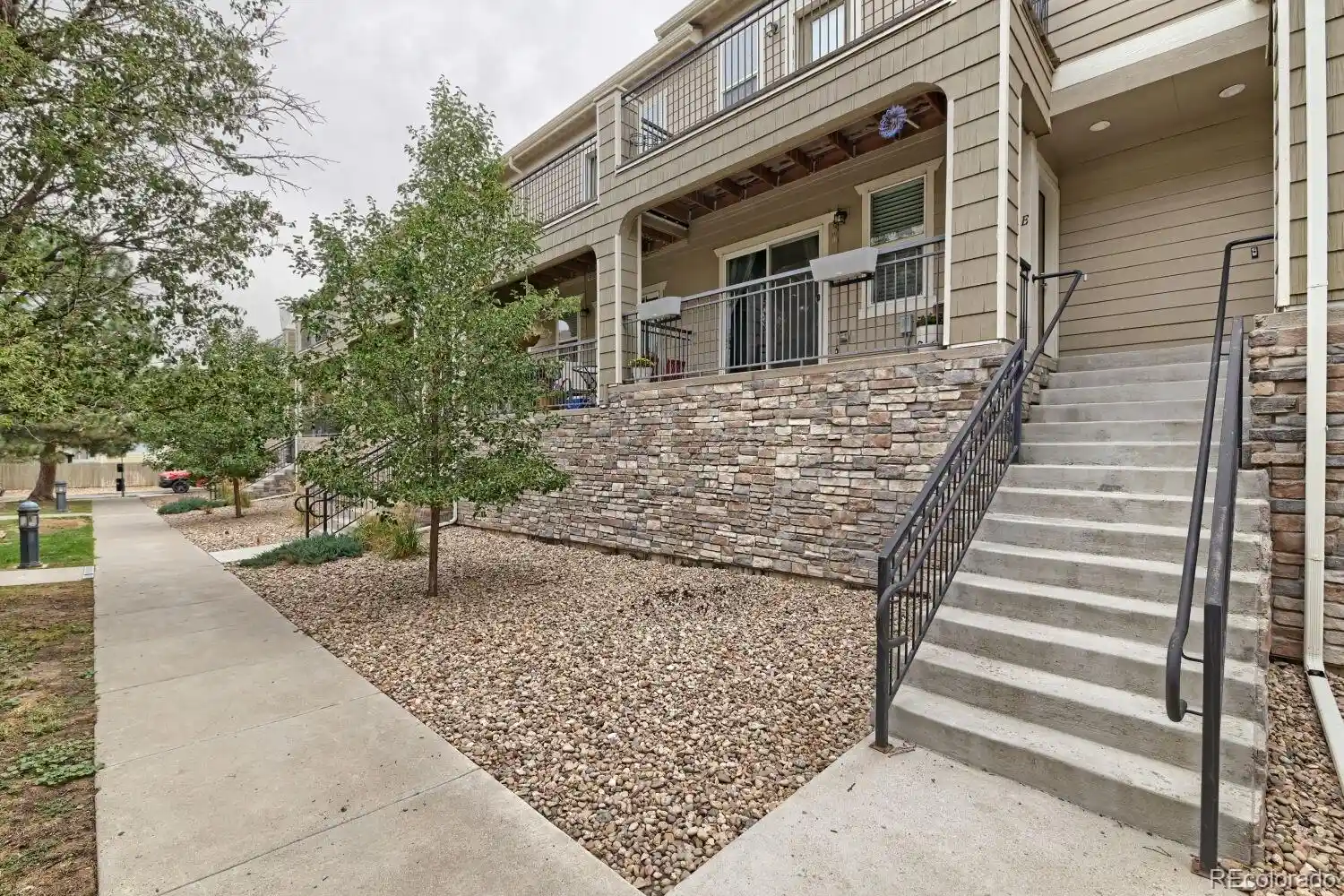 Listing Photo 2 - Condo for sale in 11250 Florence St located at 11250 Florence St, Commerce, CO 80640 - Unit #18E