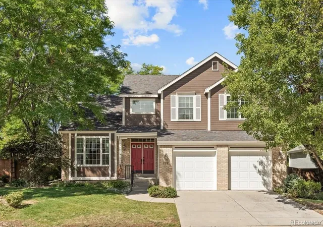 Photo 1 of Single family home for sale at 728 Huntington Dr, Highlands Ranch, CO 80126 | MLS# 5976859 | Listing updated on 2026-10-29