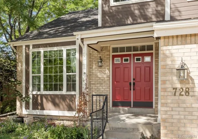 Photo 1 of Single family home for sale at 728 Huntington Dr, Highlands Ranch, CO 80126 | MLS# 5976859 | Listing updated on 2026-10-29