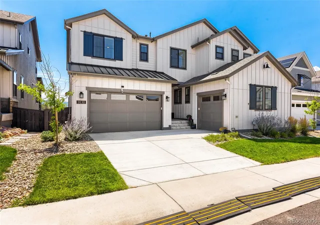 Photo 1 of Mansion for sale at 9130 Star Fall Cir, Littleton, CO 80125 | MLS# 2761921 | Listing updated on 2026-09-01
