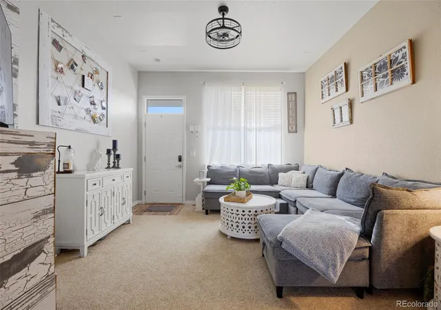 Listing Photo 5 - Condo for sale in building located at 9433 Ashbury Cir, Parker, CO 80134 - Unit #104