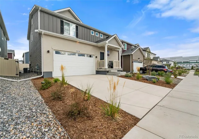 Photo 2 of Single family home for sale at 3878 N Riviera Ct, Aurora, CO 80019 | MLS# 2021894 | Listing updated on 2026-09-08