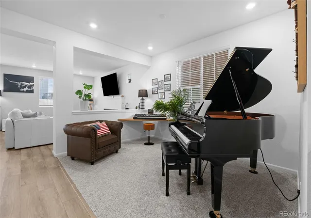 Photo 4 of Single family home for sale at 3878 N Riviera Ct, Aurora, CO 80019 | MLS# 2021894 | Listing updated on 2026-09-08