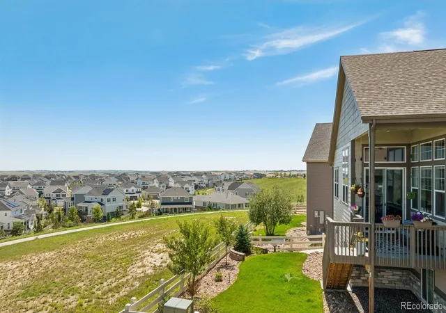 Photo 2 of Single family home for sale at 27232 E Frost Pl, Aurora, CO 80016 | MLS# 5136953 | Listing updated on 2026-10-05