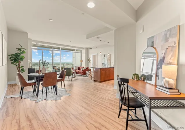 Photo 2 of Condo for sale at 2001 Lincoln St #2623, Denver, CO 80202 | MLS# 4452672 | Listing updated on 2026-09-04