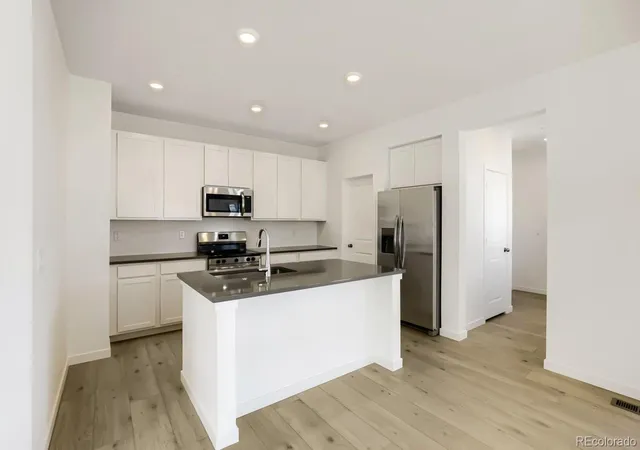 Photo 2 of Single family home for sale at 6411 Crested Lark St, Fort Collins, CO 80112 | MLS# 9683914 | Listing updated on 2026-09-08