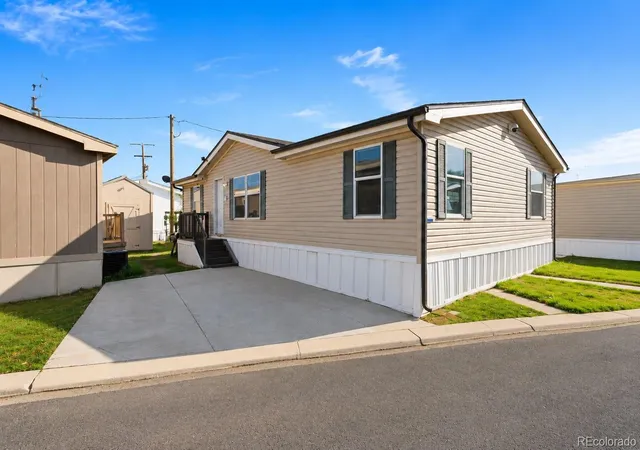 Manufactured home for sale at 5305 Sheridan Blvd, Arvada, CO 80002 | MLS# 8661895