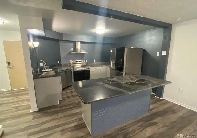 Photo 2 of Condo for sale at 1625 Larimer St #2004, Denver, CO 80202 | MLS# 4488814 | Listing updated on 2026-09-02