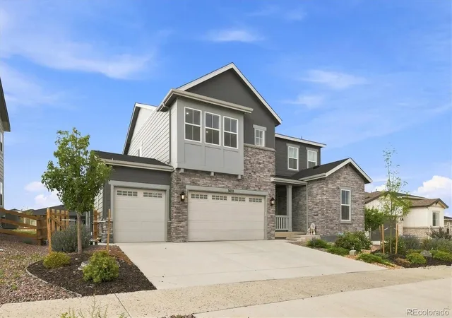 Photo 2 of Single family home for sale at 3433 N Gold Bug Ct, Aurora, CO 80019 | MLS# 1872364 | Listing updated on 2026-09-04