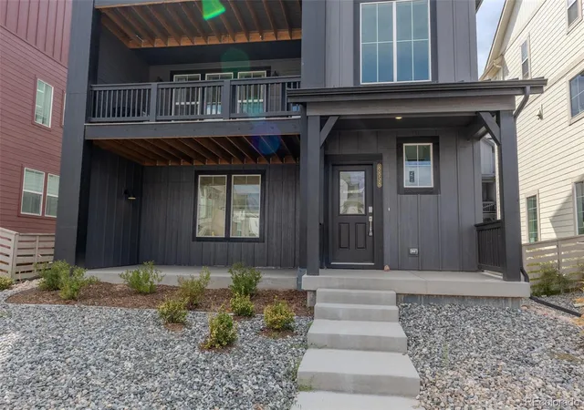 Photo 4 of Single family home for sale at 8858 Waterleaf Ln, Littleton, CO 80125 | MLS# 8514698 | Listing updated on 2026-09-03