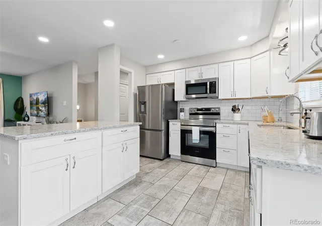 Photo 4 of Single family home for sale at 8506 Eaton St, Arvada, CO 80003 | MLS# 4273716 | Listing updated on 2026-10-28